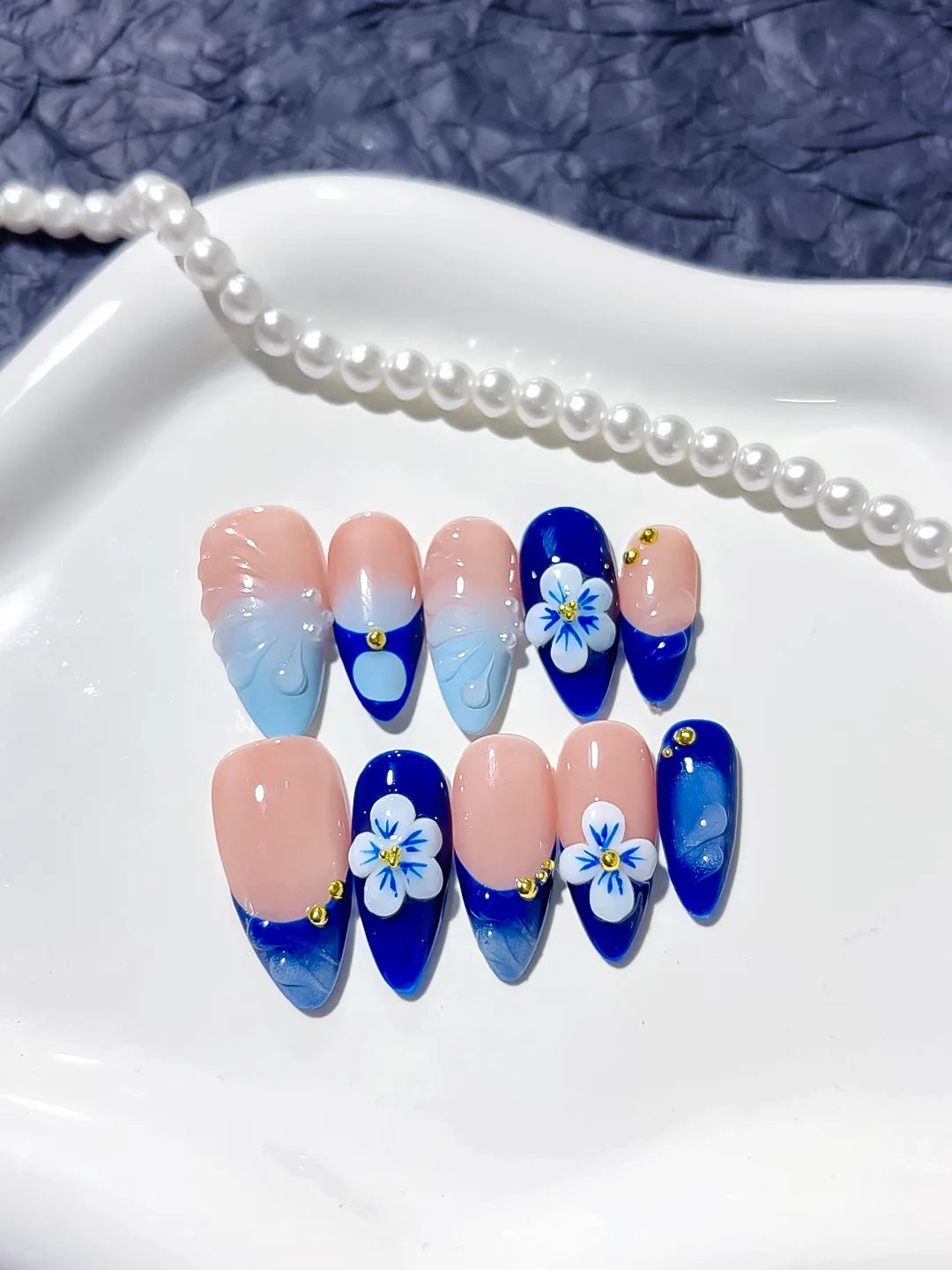 D313 - Medium Nude Blue Almond French tip Flower Metallic