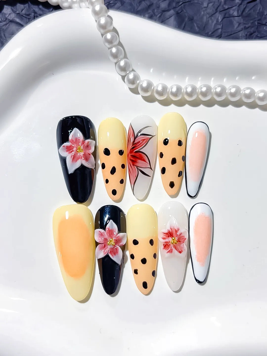 D281 - Medium Black Yellow Almond Abstract Flower Animal Print