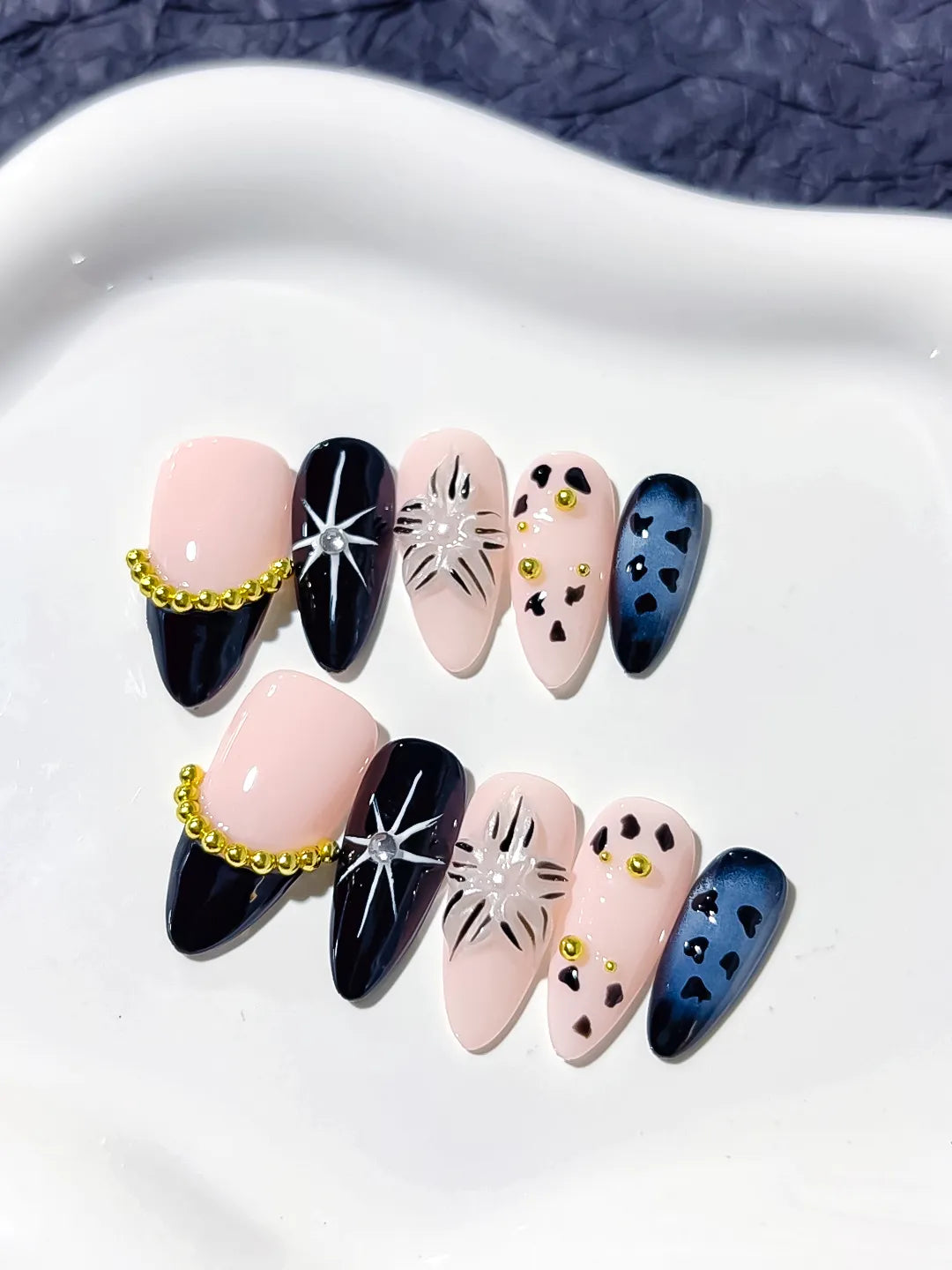 D291 - Medium Nude Black Almond French tip Star Animal Print