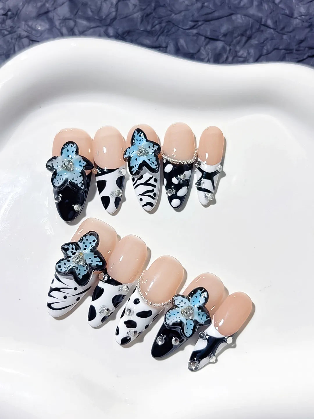 D303 - Medium Nude Black Almond Abstract Flower Pearl