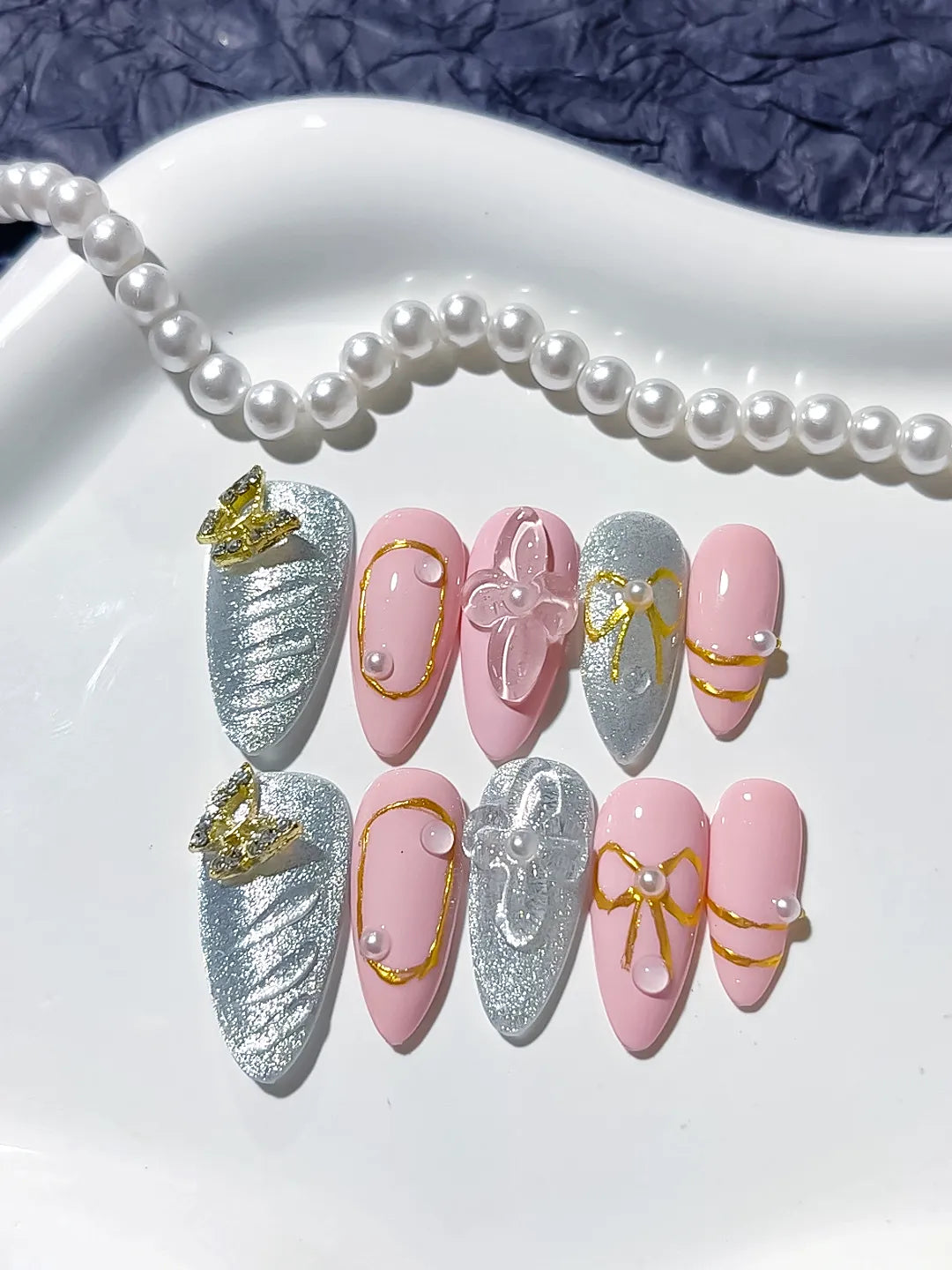 D285 - Medium Pink Silver Almond Glitter Bow Metallic Outline