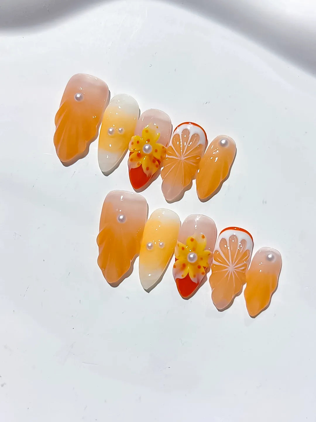 D320 - Medium Orange White Almond Floral Flower Citrus VibeNailsLab