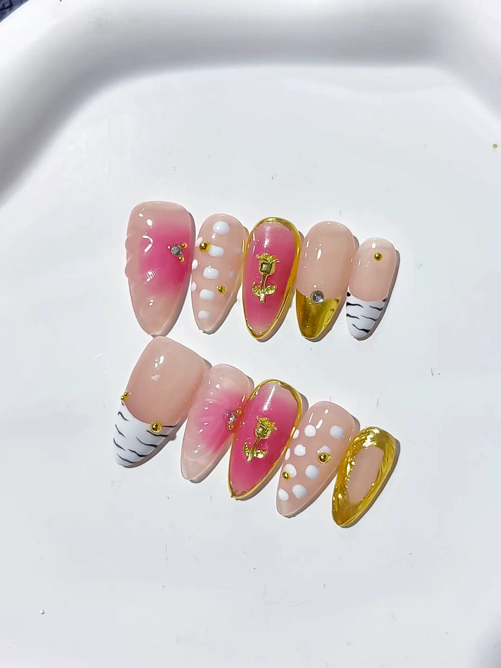 D321 - Medium Pink Gold Almond Abstract Rose Animal Print VibeNailsLab