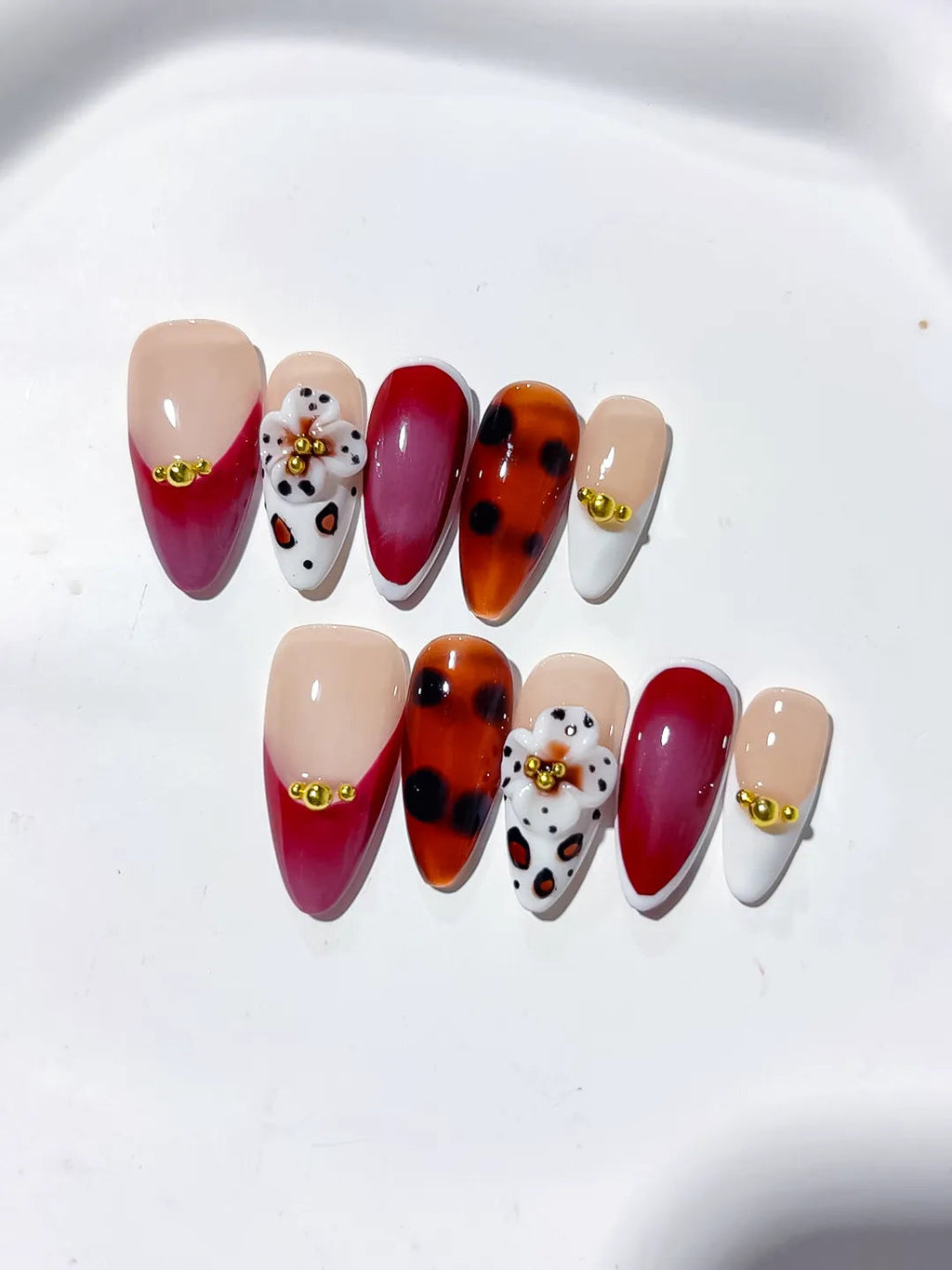 D332 - Medium Red Black Almond Abstract Flower Animal Print VibeNailsLab