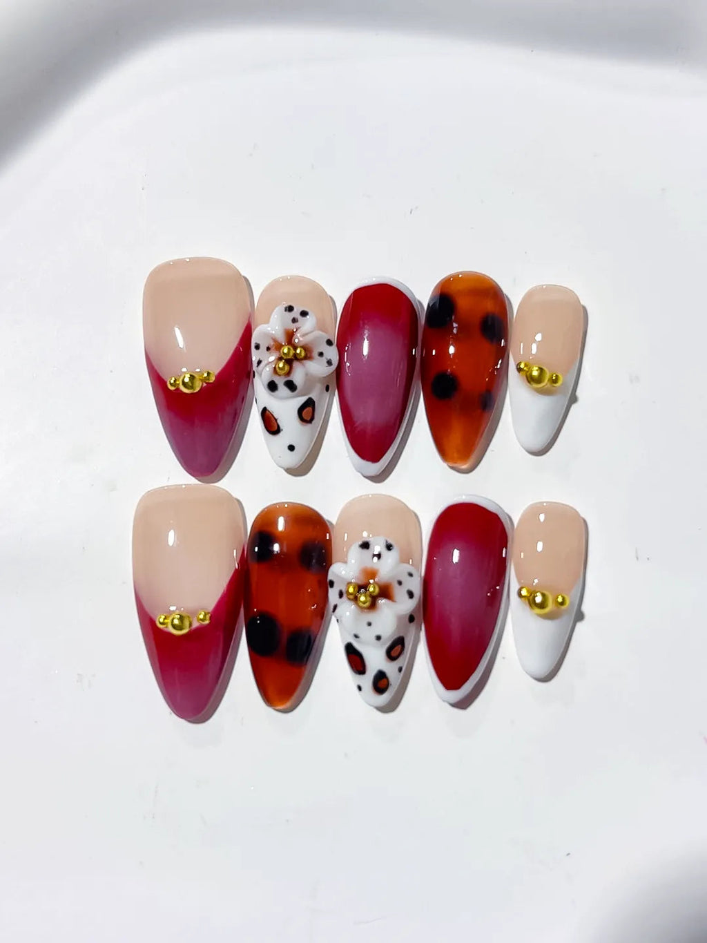 D332 - Medium Red Black Almond Abstract Flower Animal Print VibeNailsLab