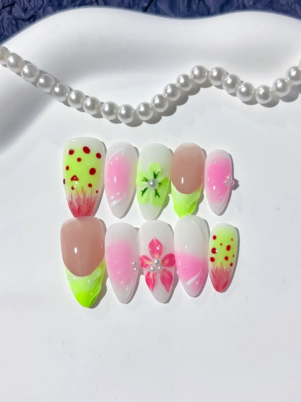 D342 - Medium Nude Pink Almond Abstract Flower Dot Pattern VibeNailsLab