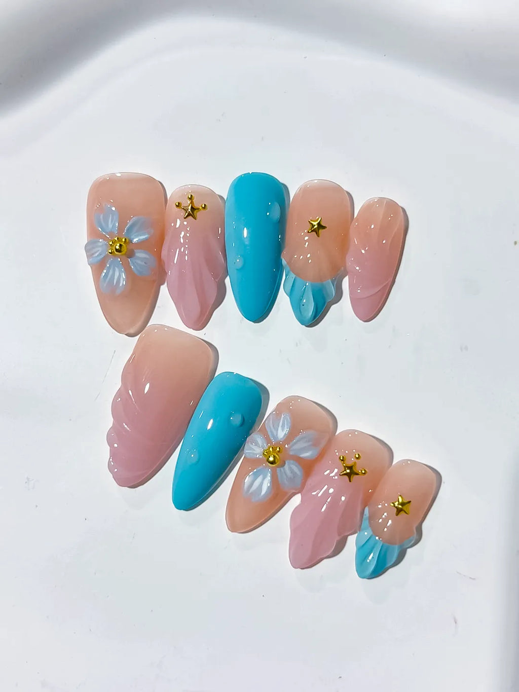 D348 - Medium Nude Pink Almond Abstract Flower Star