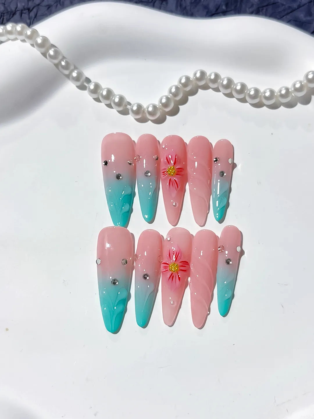 D353 - Long Pink Blue Stiletto Ombre Flower Rhinestone