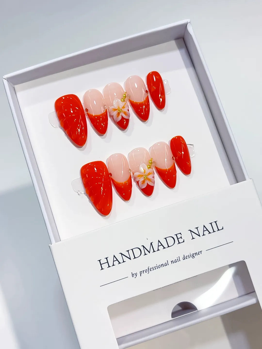 D537 - Medium Nude Red Almond French tip Flower Shell