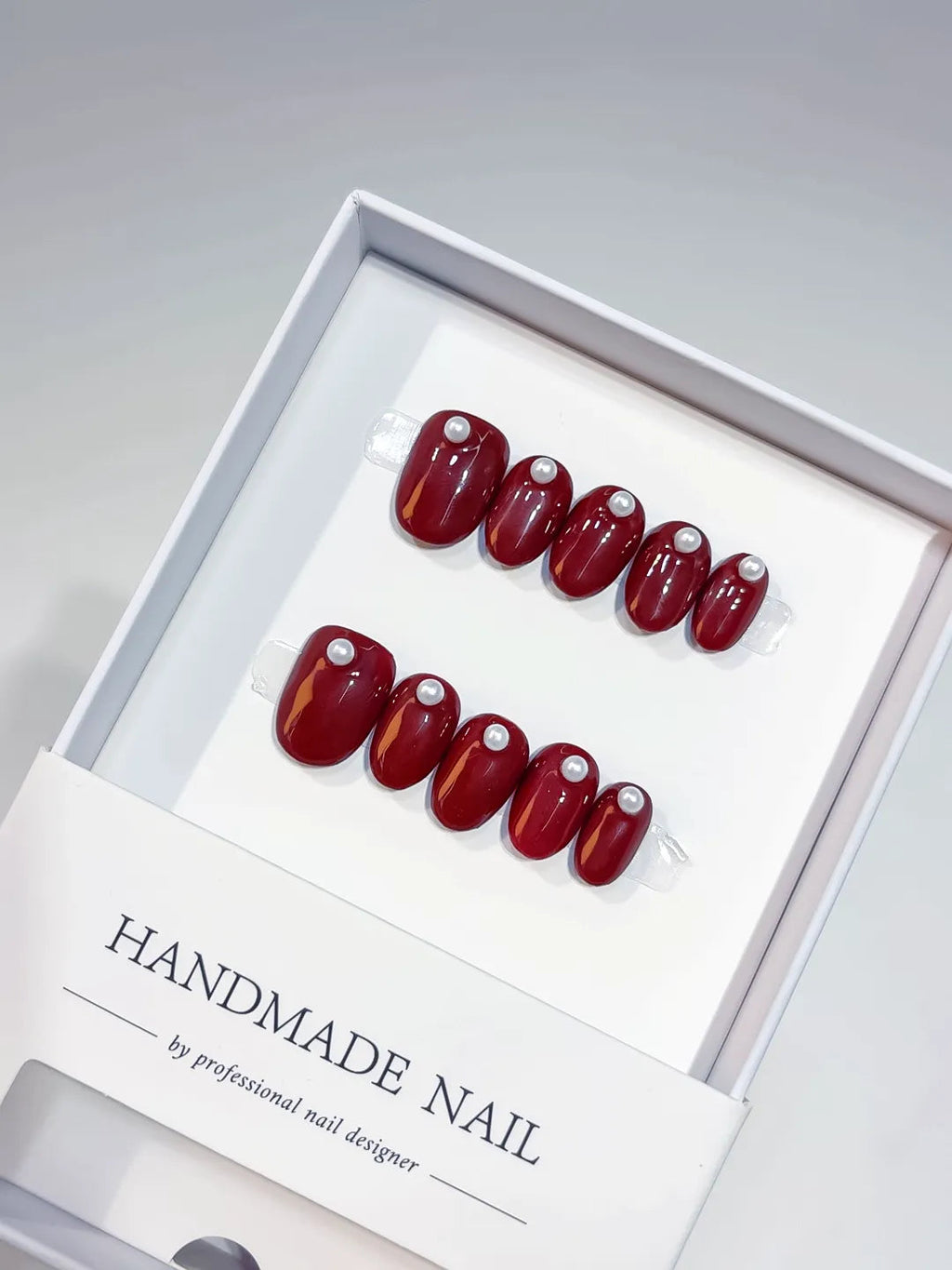 A016 - Short Red Oval Solid color Pearl VibeNailsLab