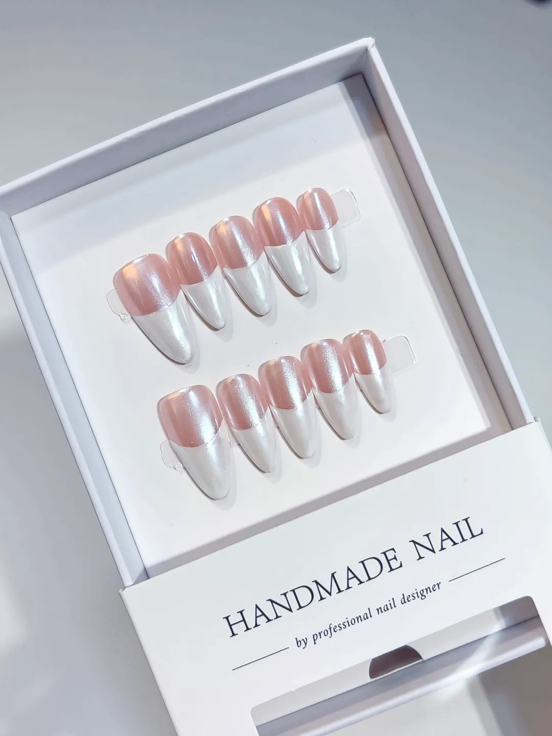 A038 - Medium White Pink Almond French tip VibeNailsLab