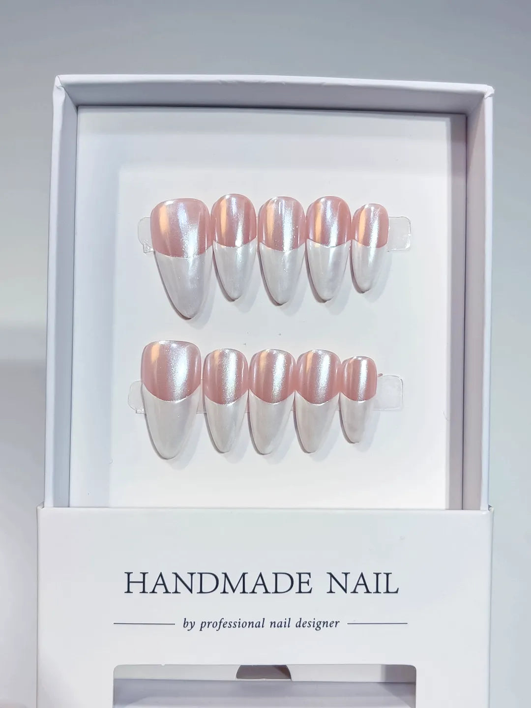 A038 - Medium White Pink Almond French tip VibeNailsLab