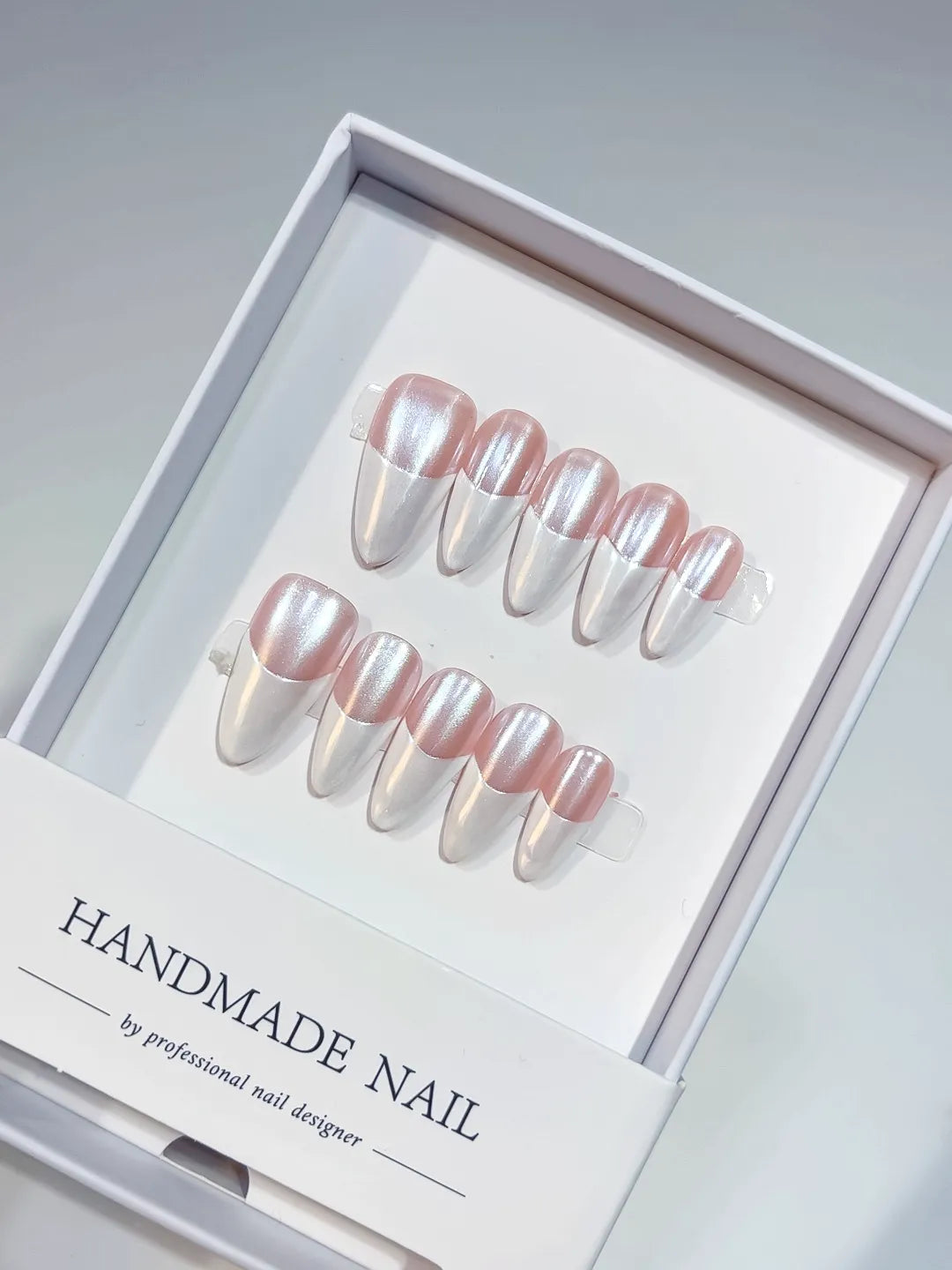 A038 - Medium White Pink Almond French tip VibeNailsLab