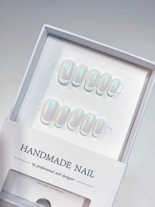 A050 - Short White Green Oval French tip Shine VibeNailsLab