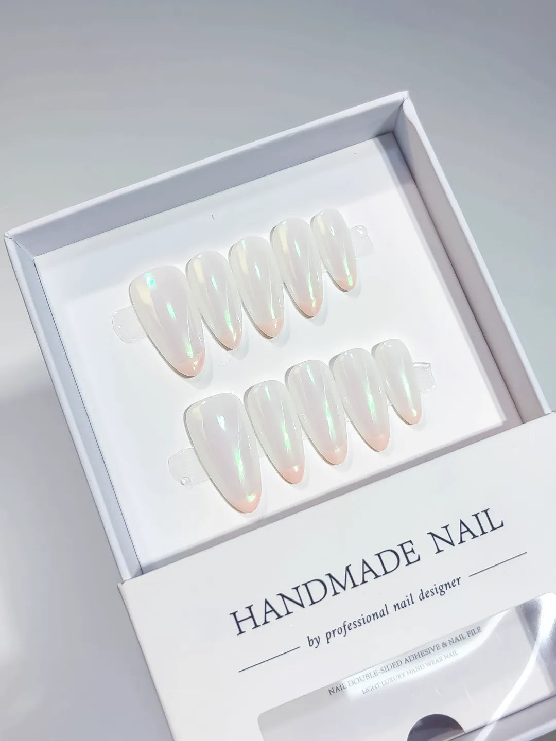 A059 - Medium White Green Almond French tip Glow VibeNailsLab