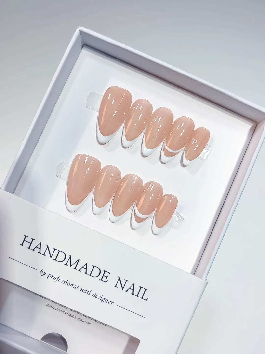 A069 - Medium Nude Oval French tip VibeNailsLab