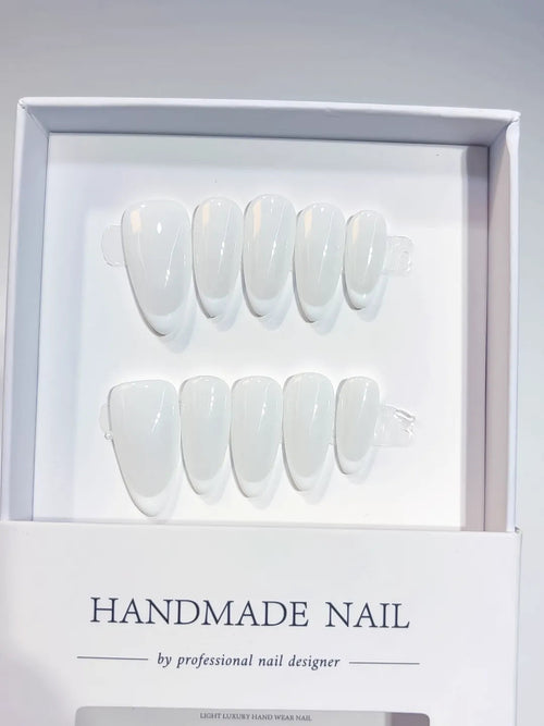 A066 - Medium White Almond French tip VibeNailsLab