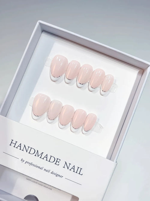 A068 - Short Pink Almond French tip VibeNailsLab
