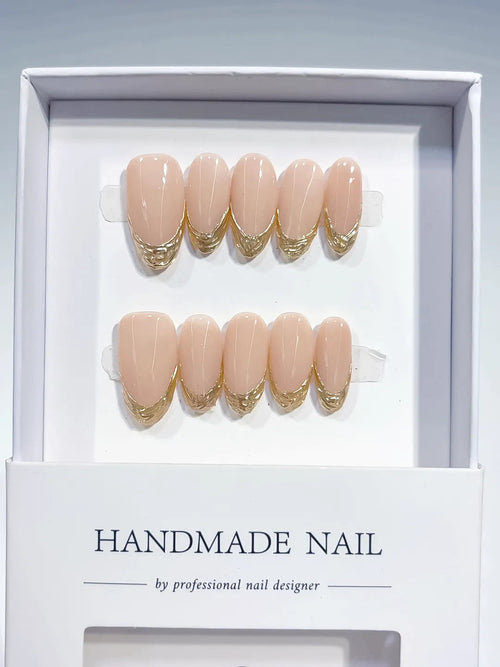 B100 - Medium Nude Gold Oval French tip VibeNailsLab