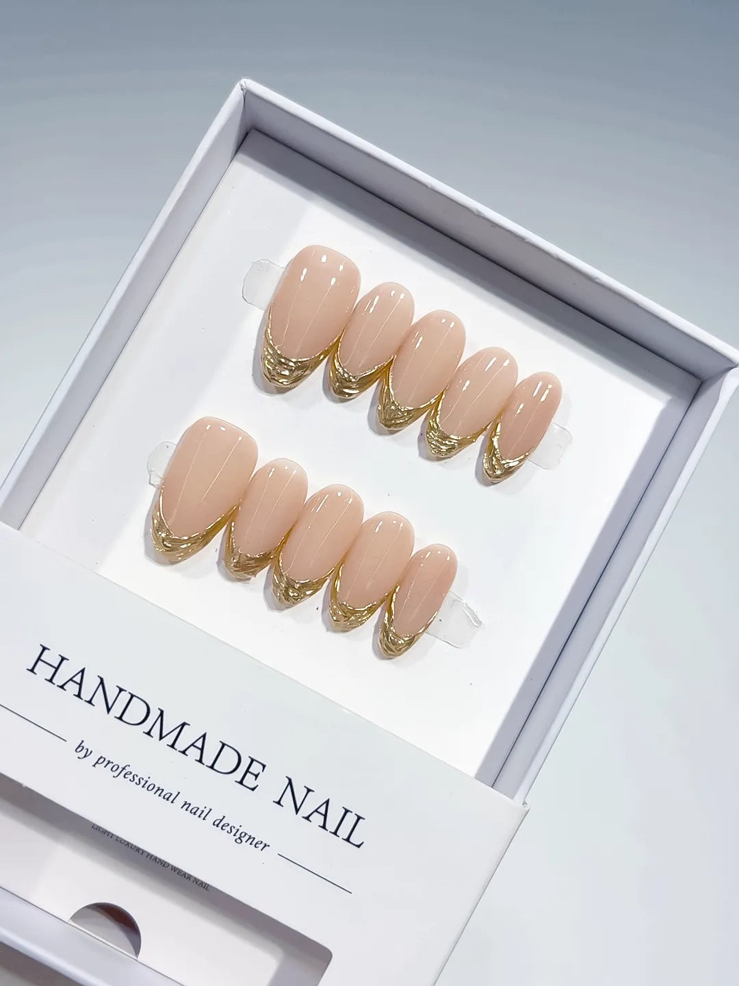 B100 - Medium Nude Gold Oval French tip VibeNailsLab