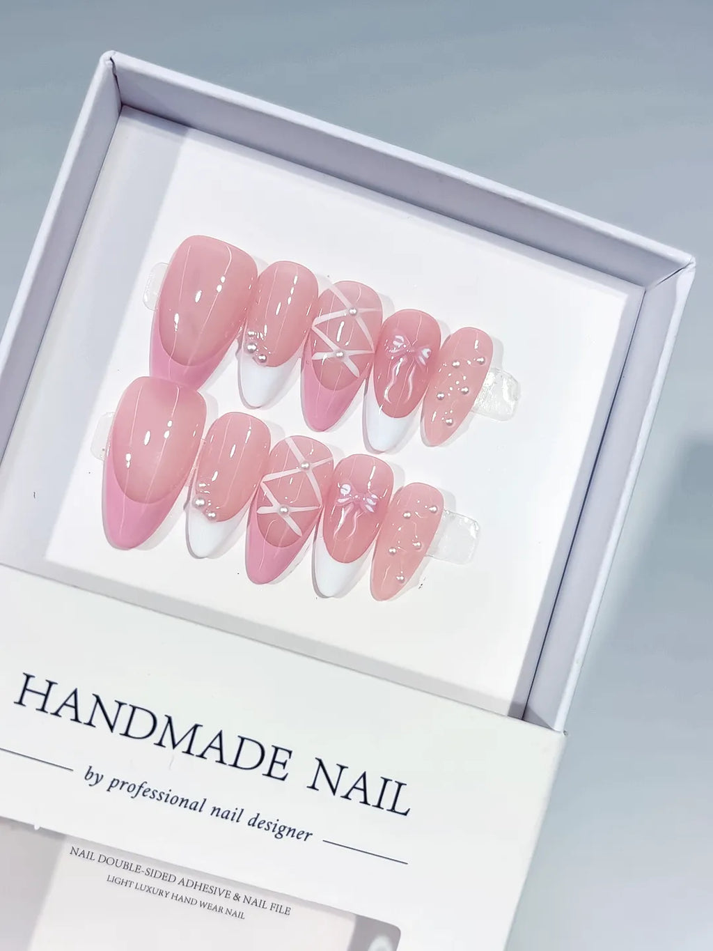 C389 - Medium Pink White Almond Abstract Line Art Pearl