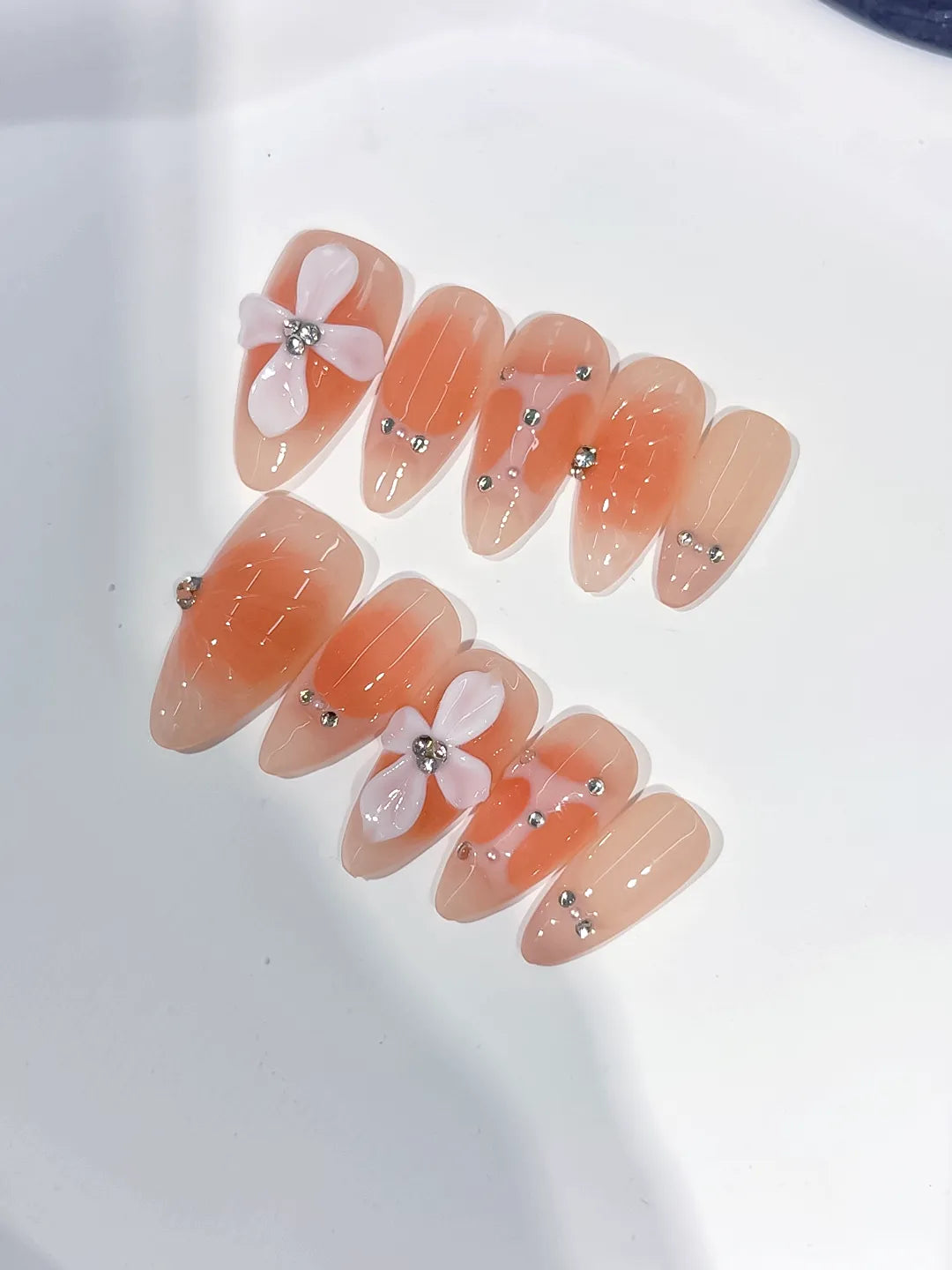 D547 - Medium Nude White Almond Ombre Flower Rhinestone