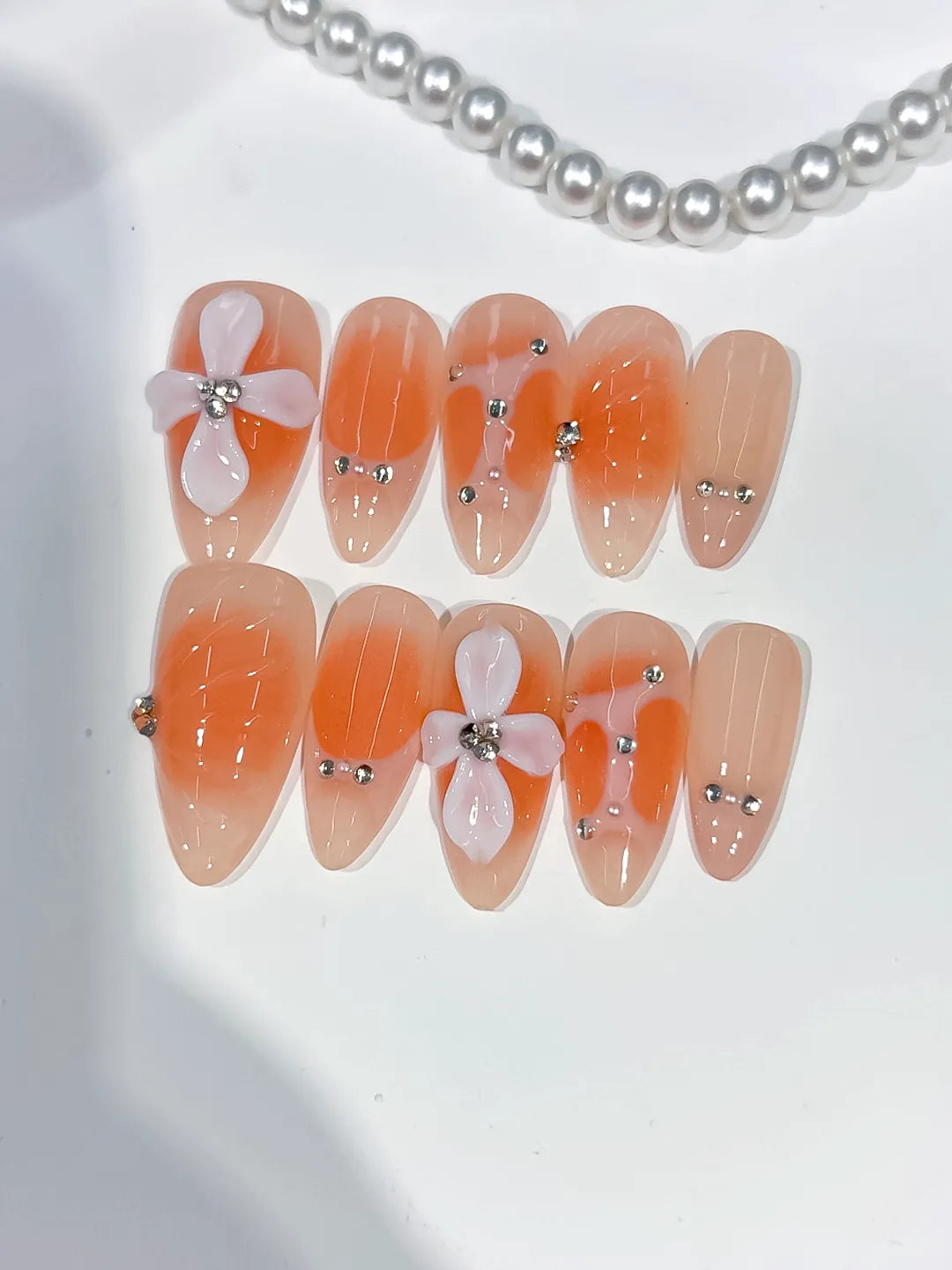 D547 - Medium Nude White Almond Ombre Flower Rhinestone