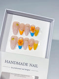 D555 - Medium Nude Yellow Almond French tip Flower Star