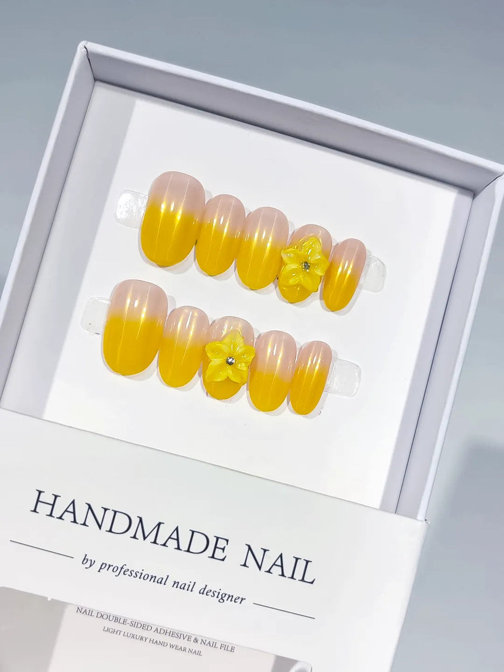 C402 - Short Nude Yellow Oval Ombre Flower VibeNailsLab