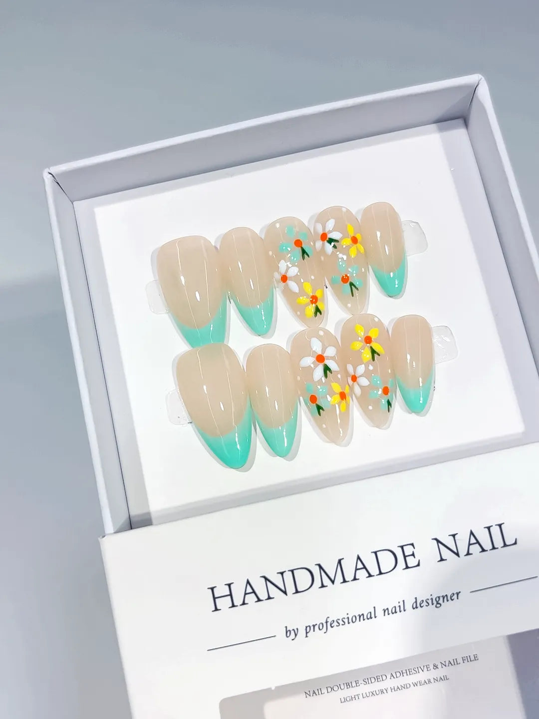 C403 - Medium Nude Green Almond French tip Daisy