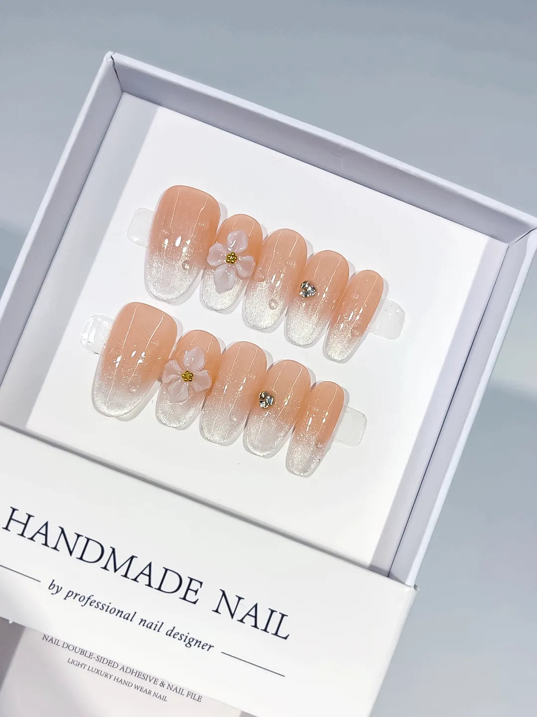C407 - Medium Nude White Oval Ombre Flower Rhinestone