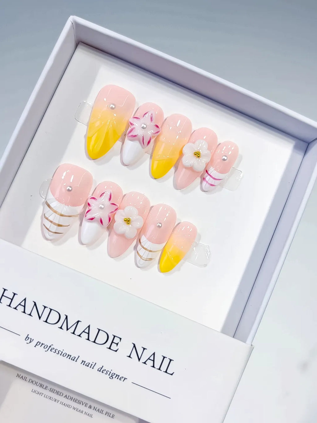 D274 - Medium Pink White Almond French tip Flower Line Art