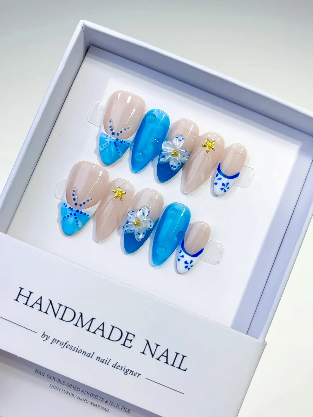D278 - Medium Nude Blue Almond French tip Flower Star