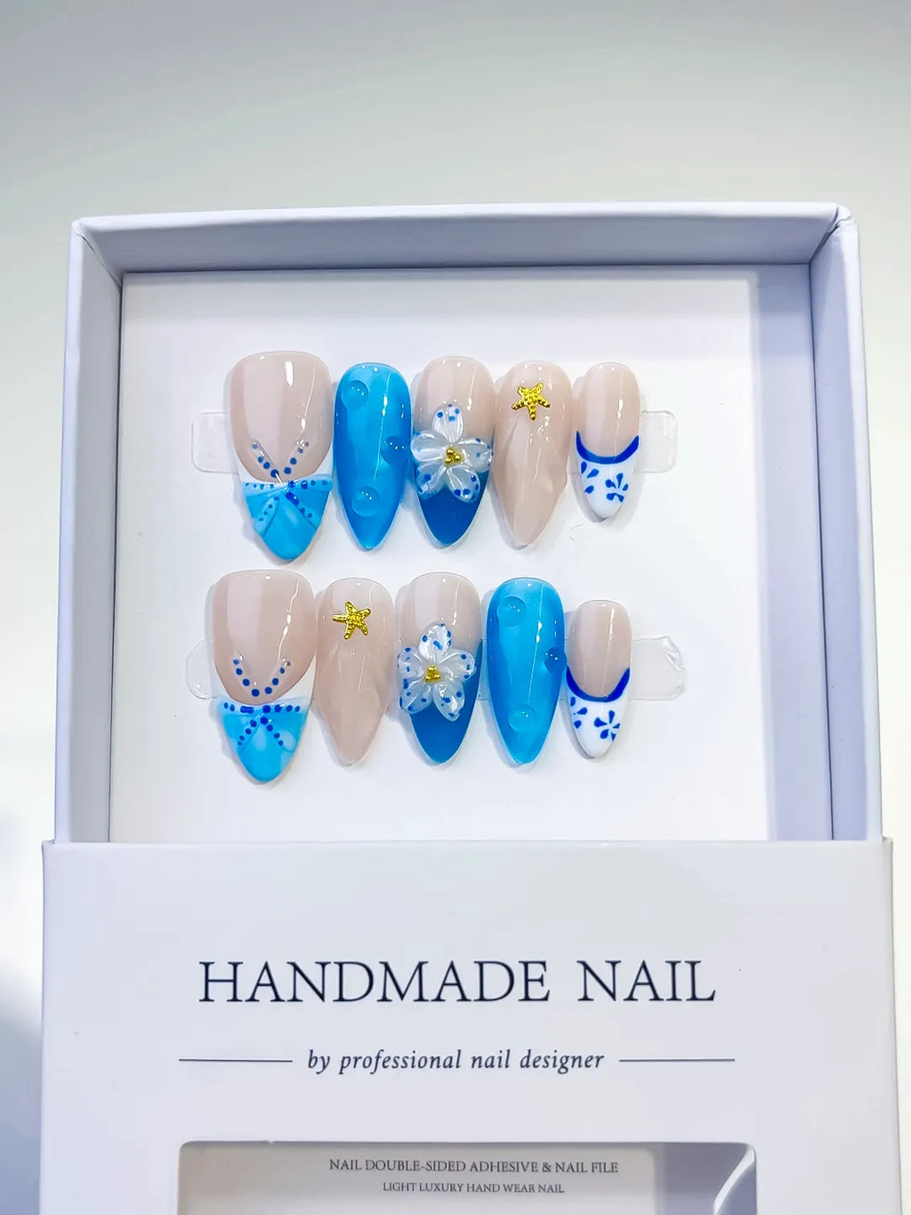 D278 - Medium Nude Blue Almond French tip Flower Star