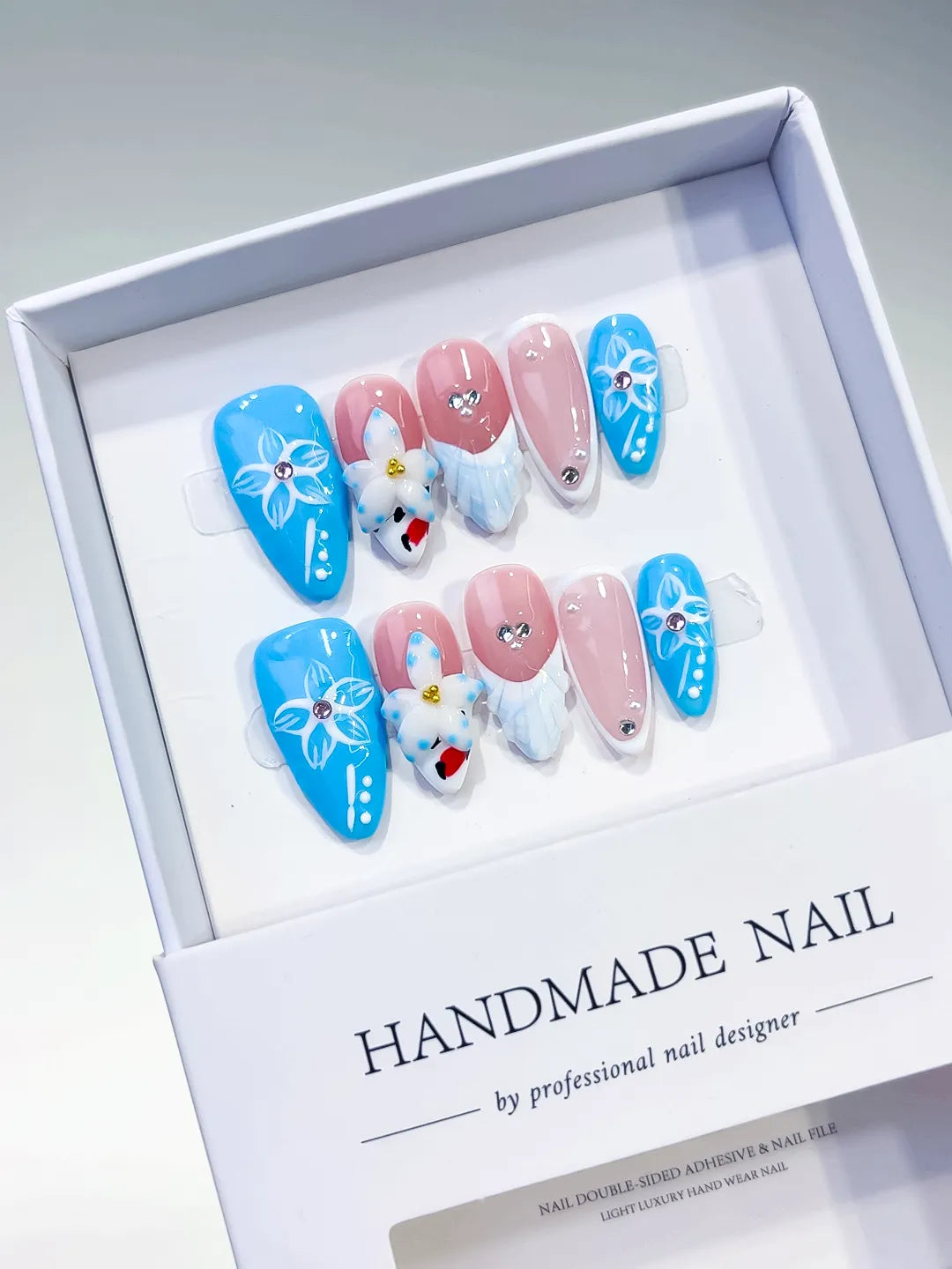 D297 - Medium Blue Pink Almond Floral Flower Rhinestone