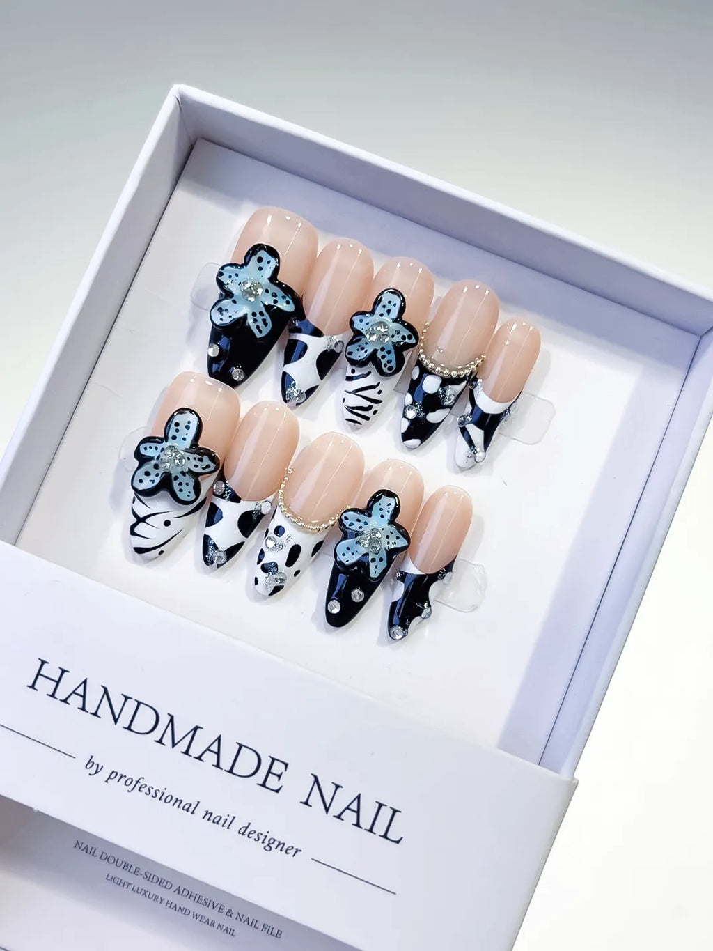 D303 - Medium Nude Black Almond Abstract Flower Pearl