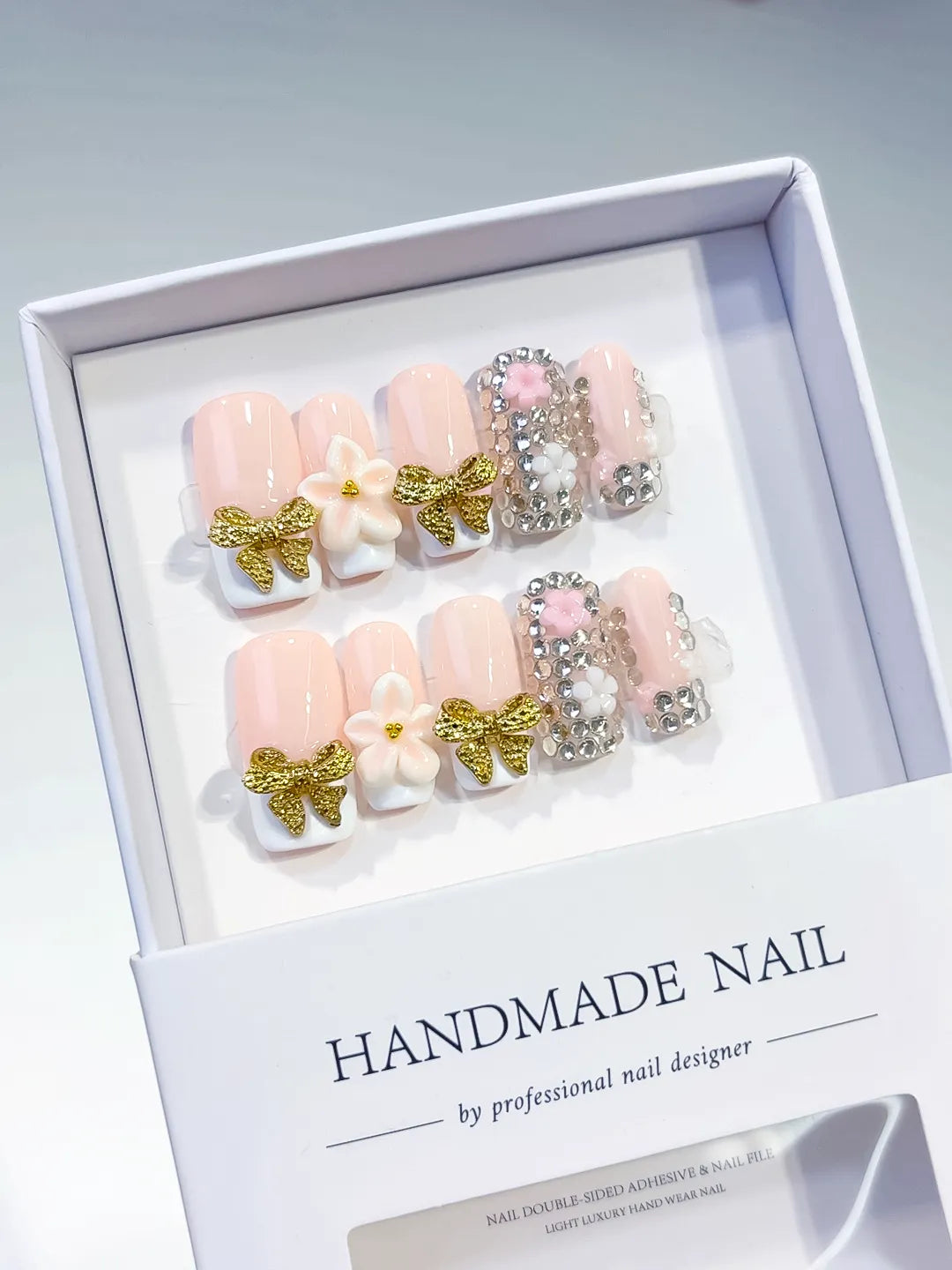 D316 - Long Nude Gold Square Glitter Bow Flower