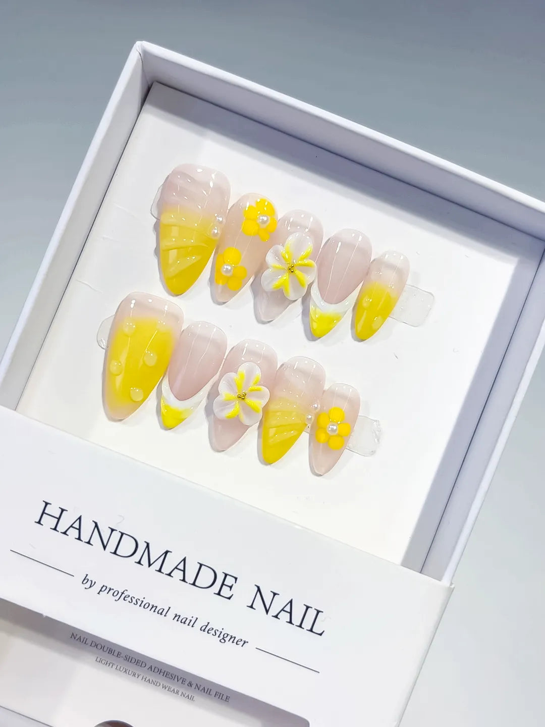 D340 - Medium Nude Yellow Almond French tip Flower VibeNailsLab
