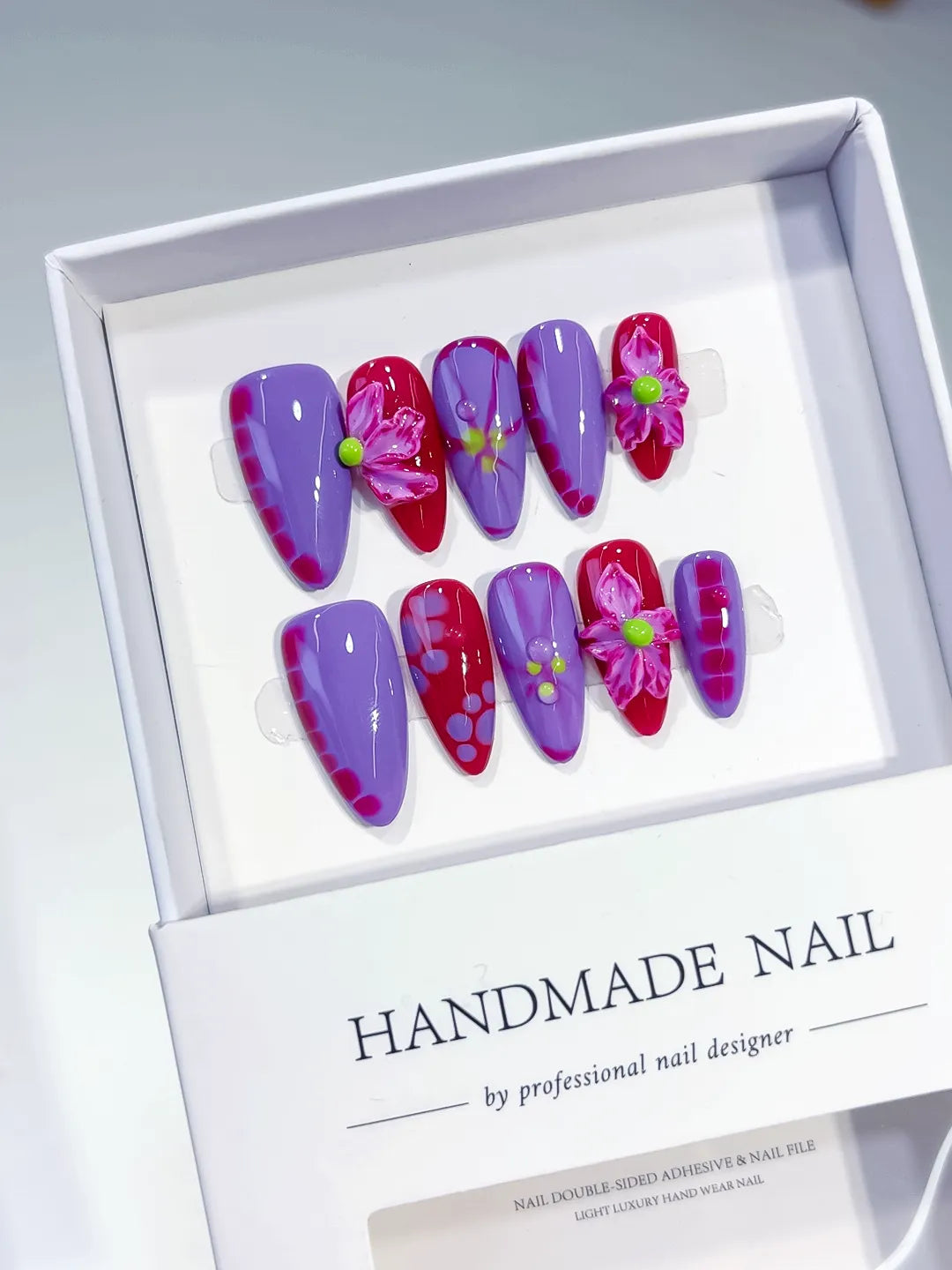 D344 - Medium Purple Pink Almond Abstract Flower VibeNailsLab