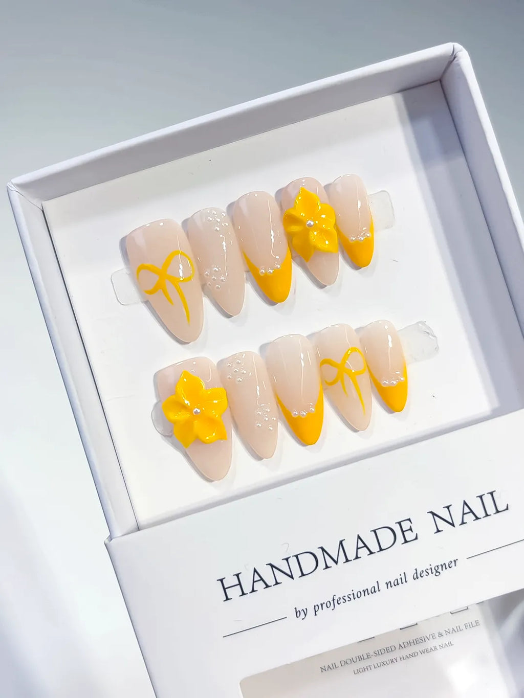 D359 - Medium Nude Yellow Almond French tip Flower Bow