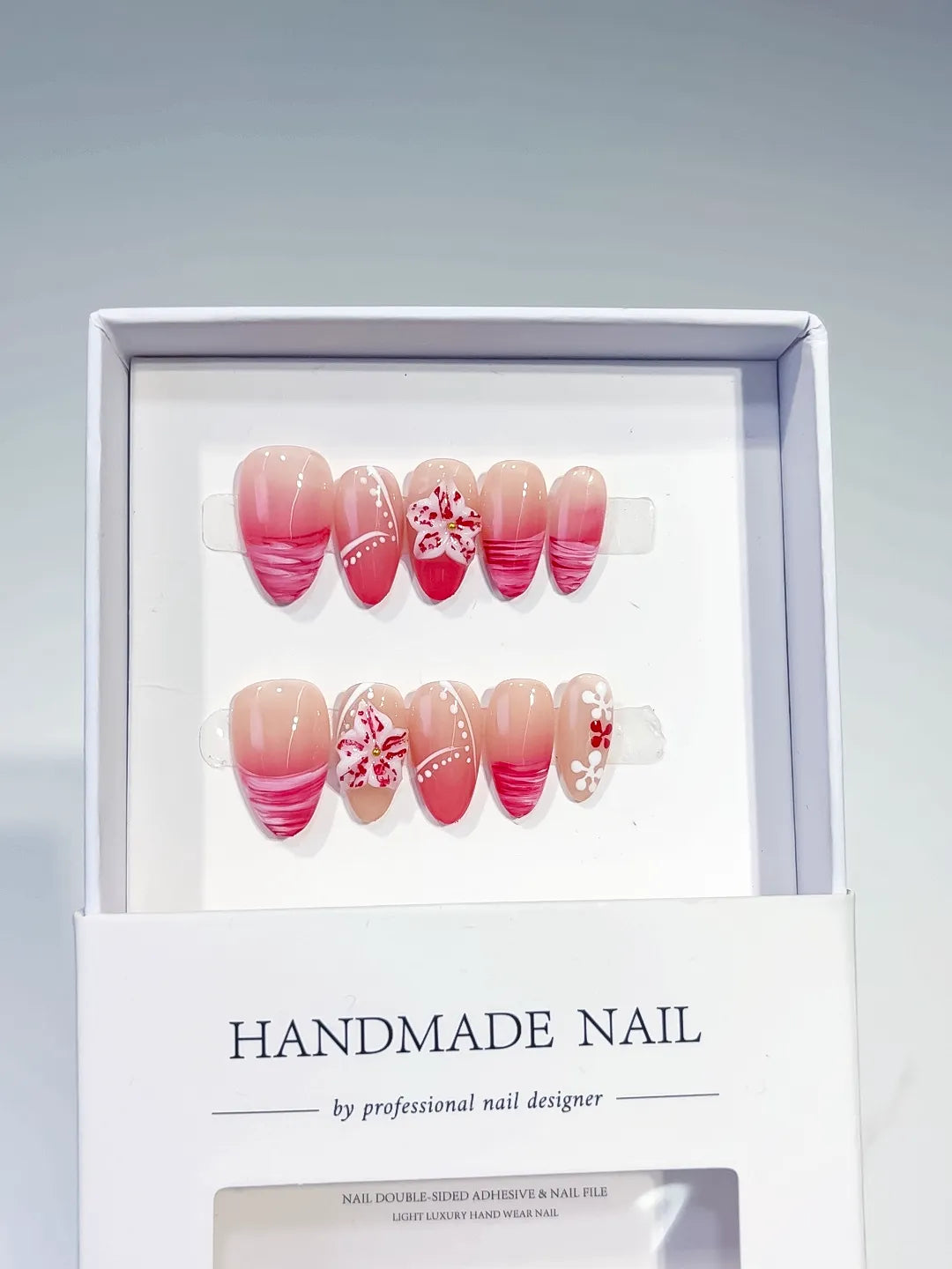 D364 - Short Nude Pink Almond French tip Flower