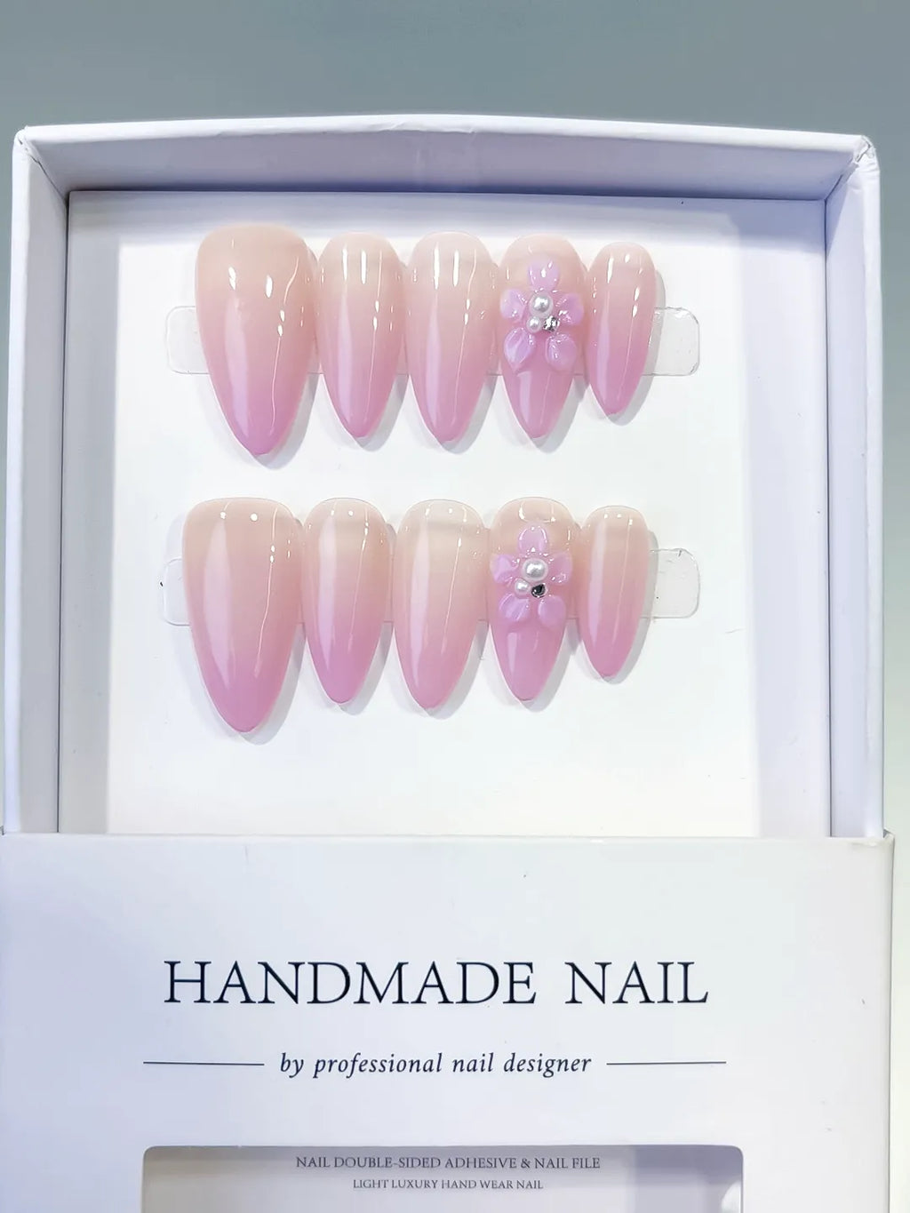 C444 - Medium Pink Nude Almond Ombre Flower