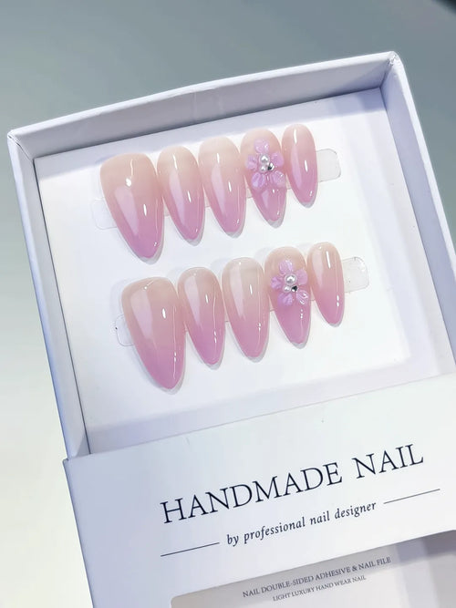 C444 - Medium Pink Nude Almond Ombre Flower