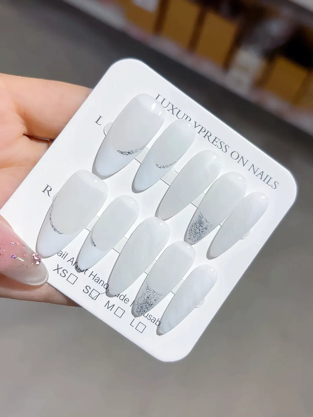 B106 - Long White Silver Almond French tip