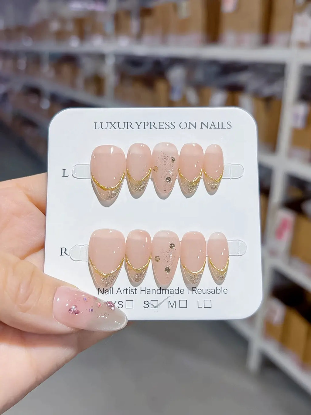 B109 - Short Nude Gold Almond French tip Rhinestone